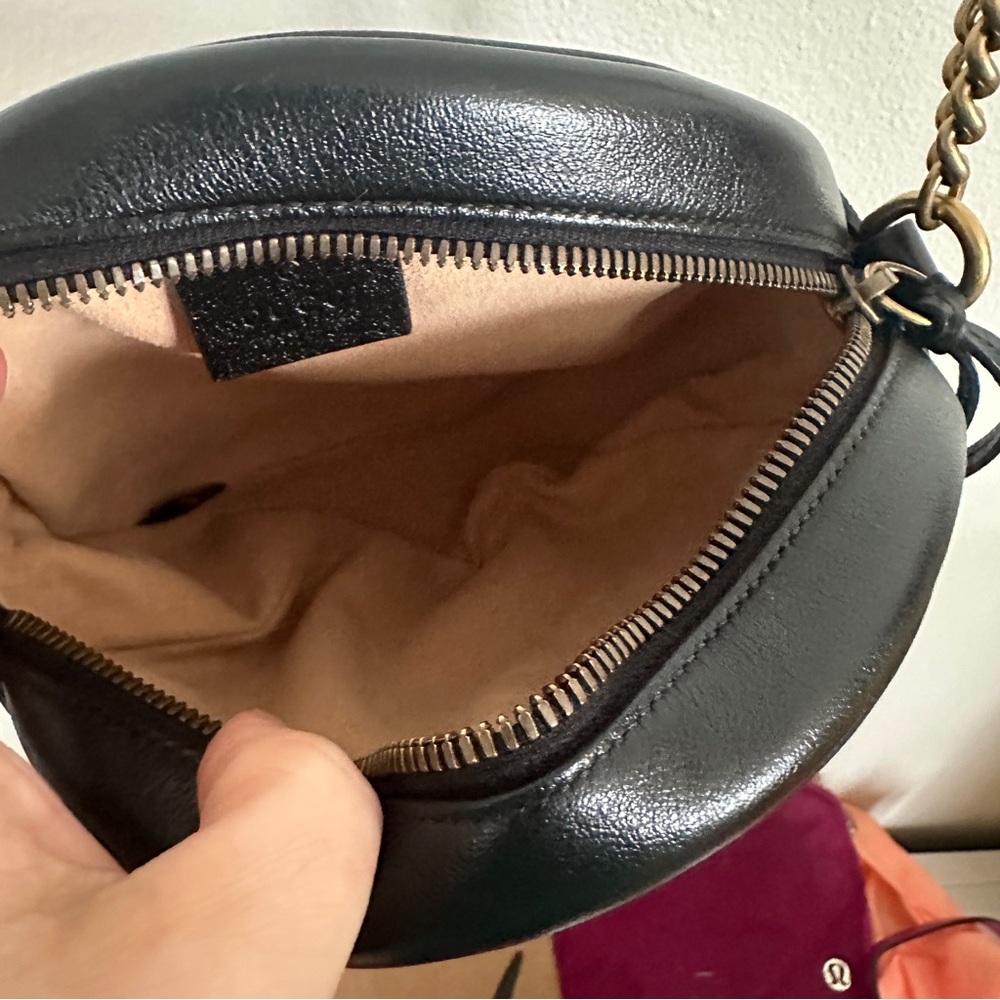 Gucci Azalea Matelasse Marmont Round Shoulder Bag - Picture 4 of 12